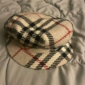 Burberry Newsboy Wool Cap Hat